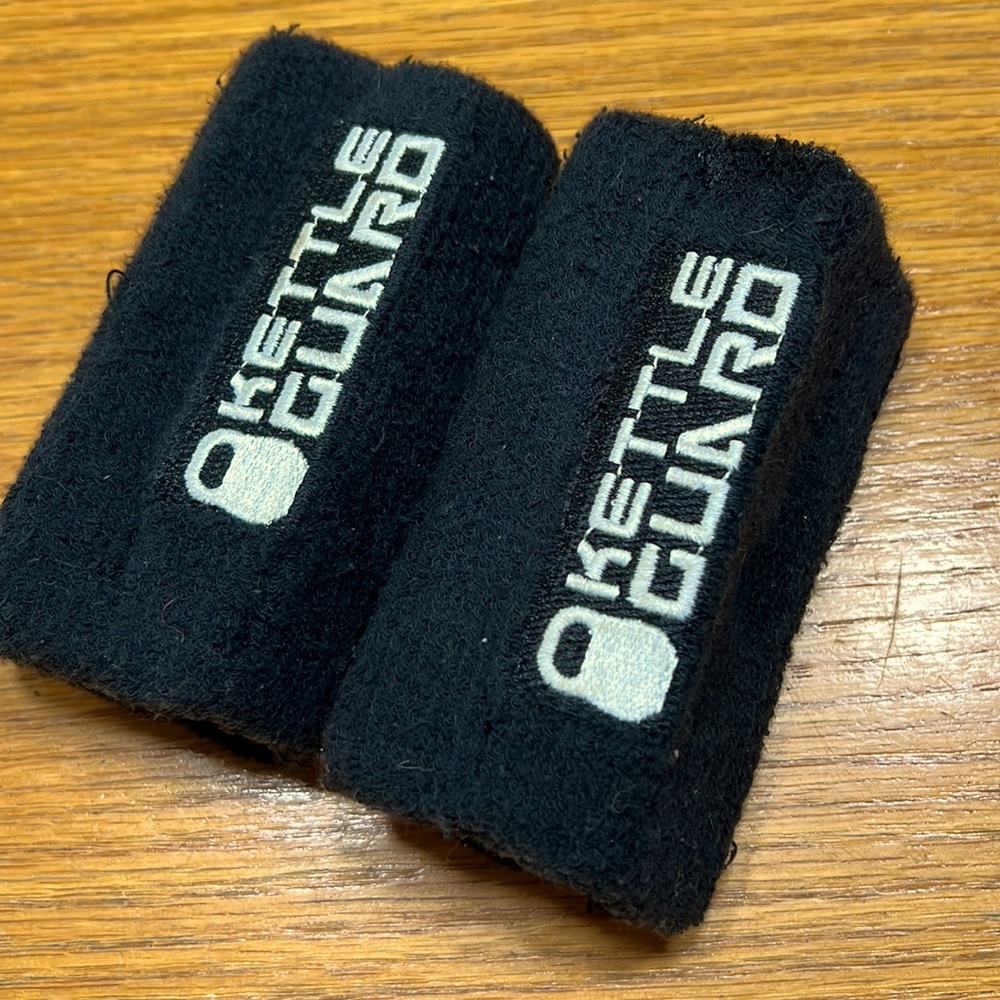 Kettleguard wrist protectors